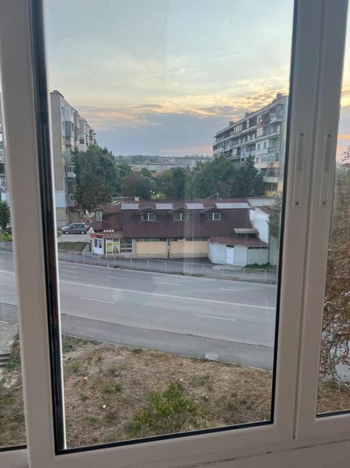 Лудогорско Бижу Razgrad 外观 照片